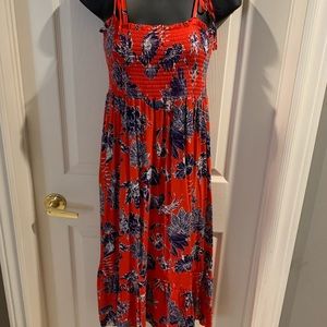 La Vie En Rose summer flouncy dress.